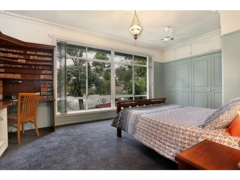 34 Boyana Crescent, Croydon VIC 3136