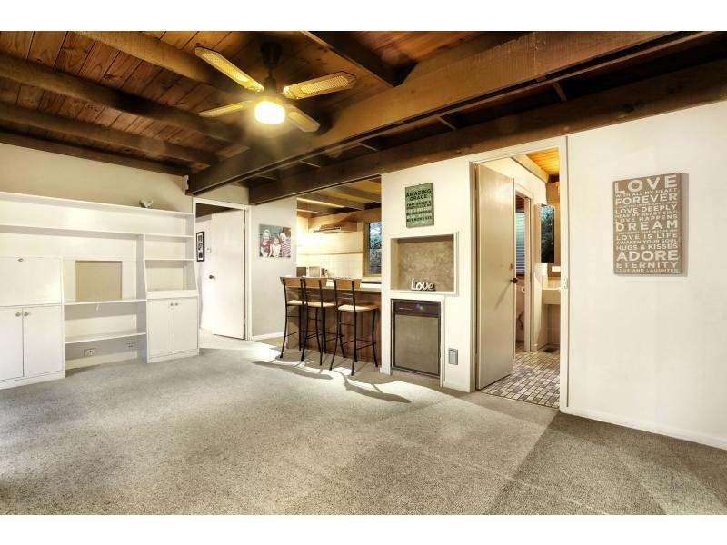 17 Actoal Drive, Montrose VIC 3765