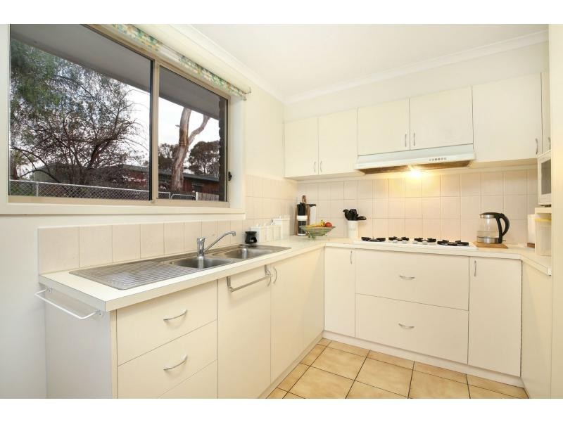 Unit 2/22 Fosbery Crescent, Viewbank VIC 3084