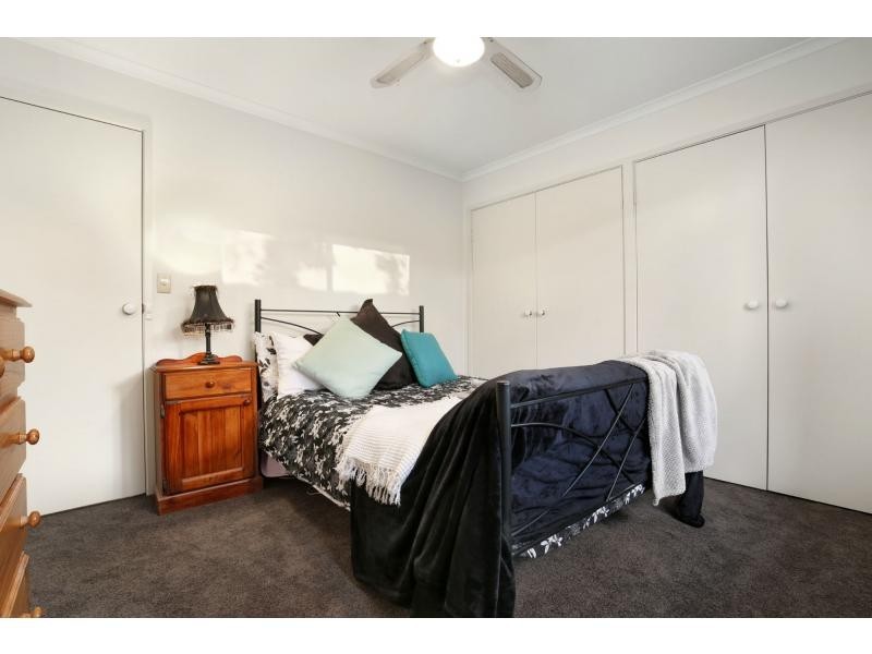 Unit 2/22 Fosbery Crescent, Viewbank VIC 3084