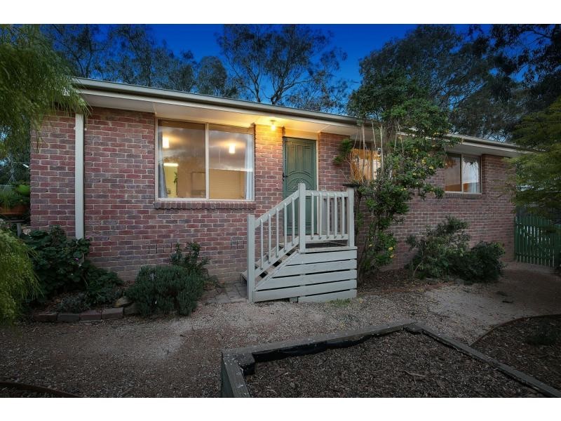 Unit 2/22 Fosbery Crescent, Viewbank VIC 3084