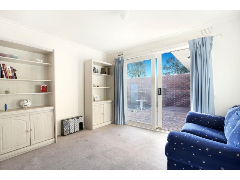 1/92 Mountain Gate Drive, Ferntree Gully VIC 3156