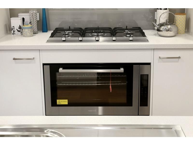 Unit 2/32 Burns Avenue, Clayton South VIC 3169