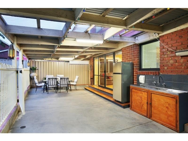 9 Uplands Place, Thomastown VIC 3074