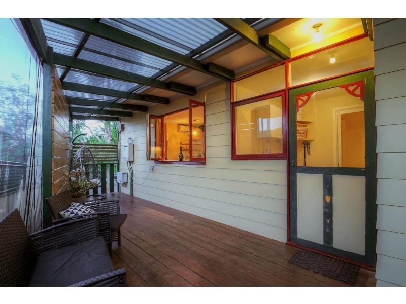 8 California Crescent, Ferntree Gully VIC 3156