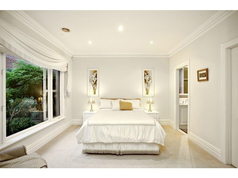 Chirnside Park VIC 3116