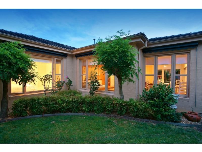 Chirnside Park VIC 3116