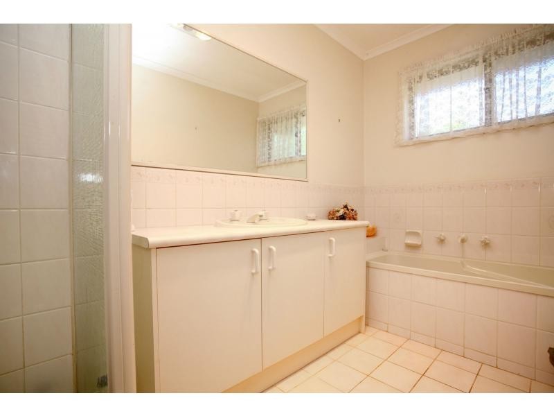 Croydon Hills VIC 3136