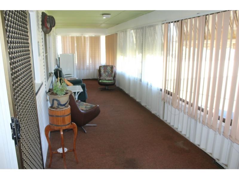 30 West Avenue, Cessnock NSW 2325