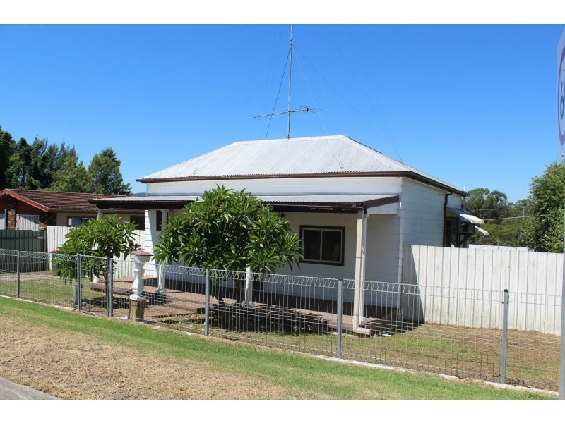128 Cessnock Road, Neath NSW 2326