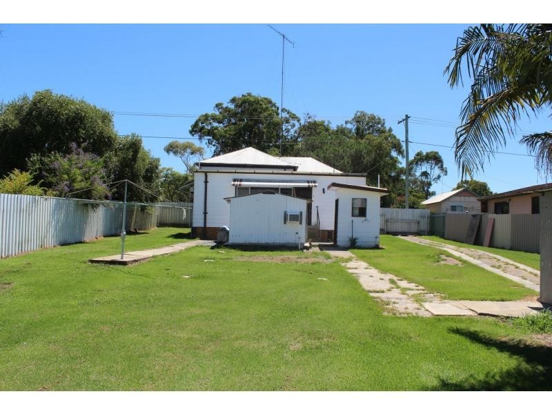 128 Cessnock Road, Neath NSW 2326