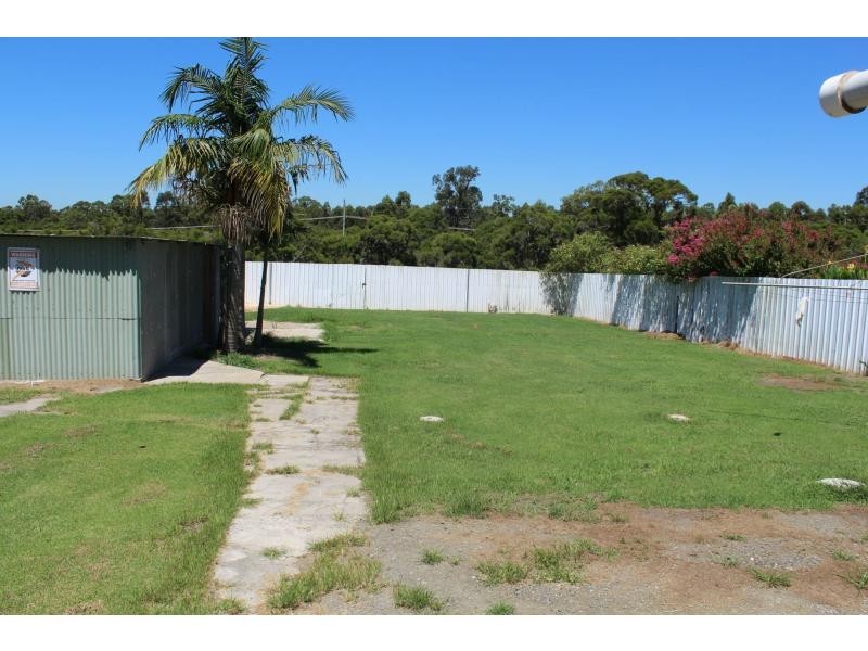 128 Cessnock Road, Neath NSW 2326