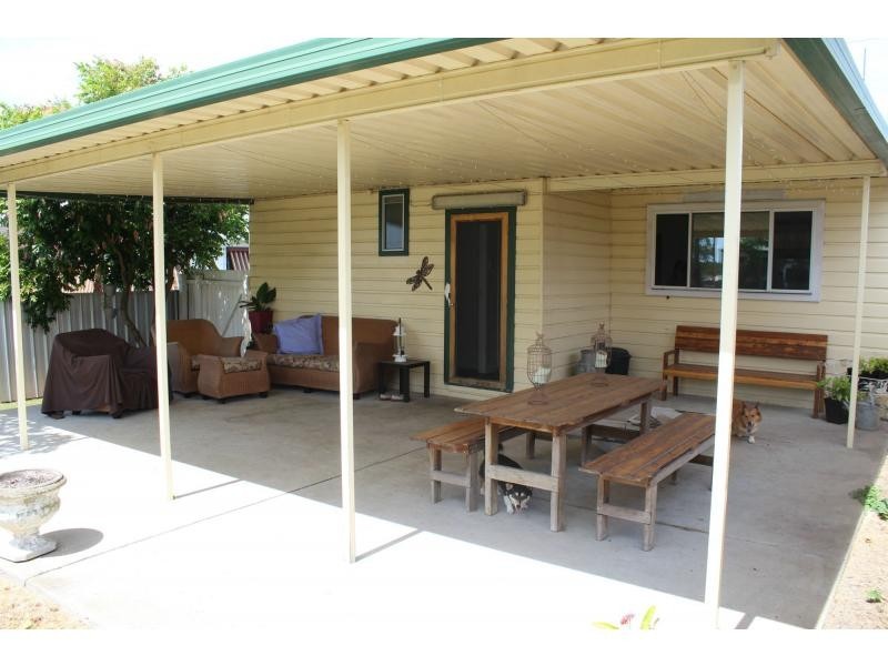 41 Barton Street, Kurri Kurri NSW 2327