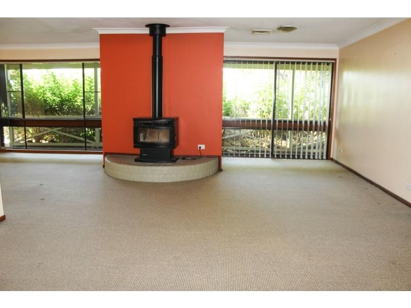 9 Q4 Private Access Road, Ellalong NSW 2325