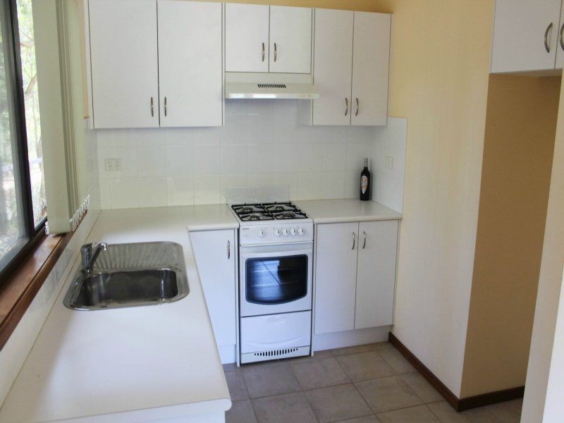 2/9 Q4 Private  Access Road, Ellalong NSW 2325