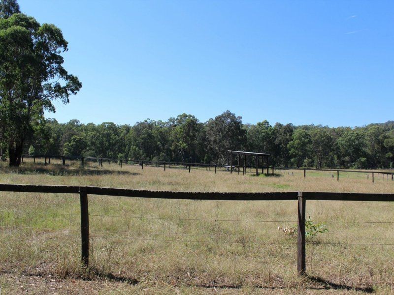 2/9 Q4 Private  Access Road, Ellalong NSW 2325