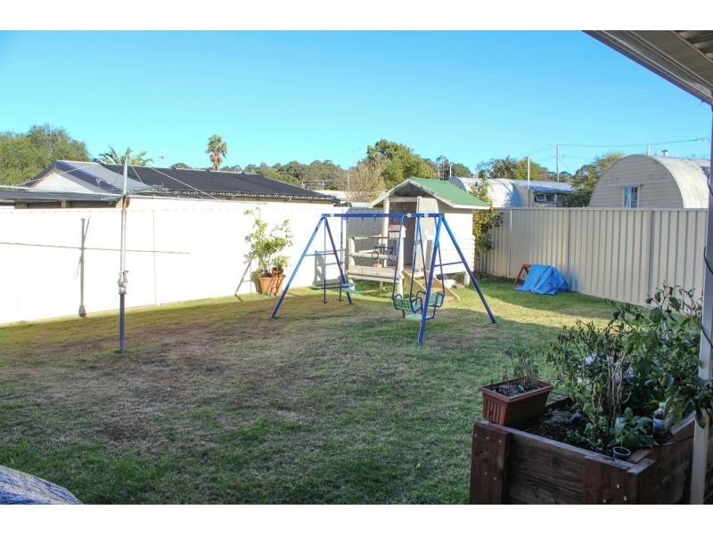 9 Balmoral Avenue, Cessnock NSW 2325