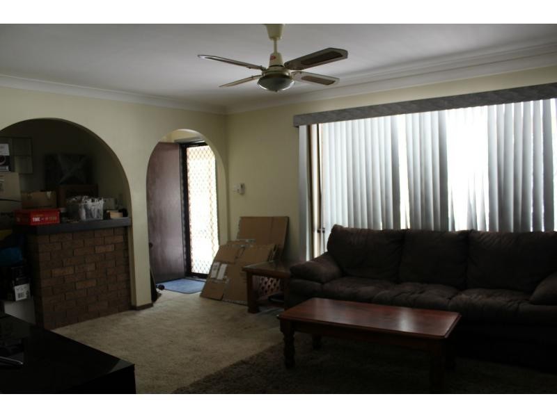 69 Hamilton Street, Ellalong NSW 2325