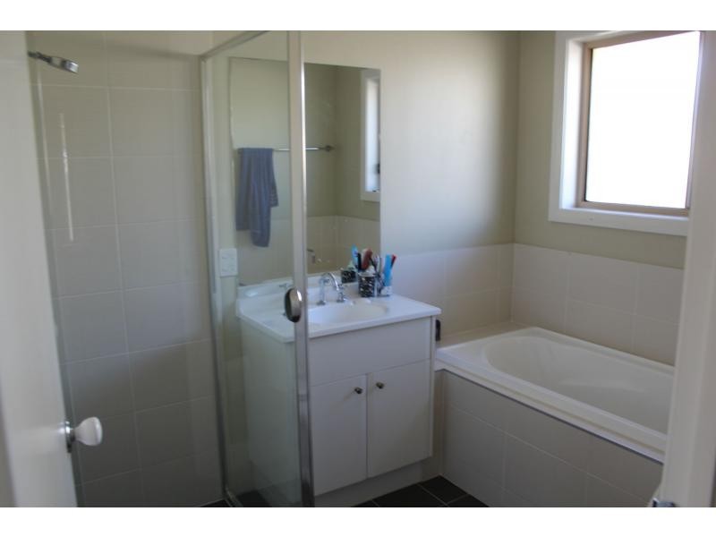 1/22 Alpine Avenue, Cessnock NSW 2325