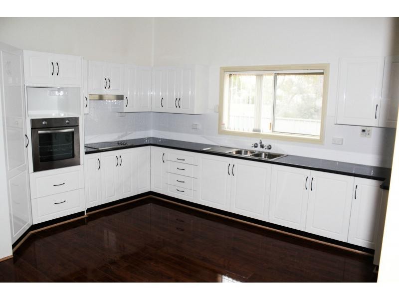 35 Third Street, Weston NSW 2326