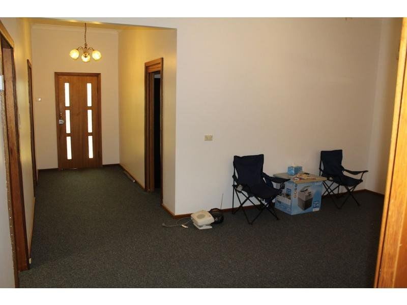 12 Francis Street, Cessnock NSW 2325