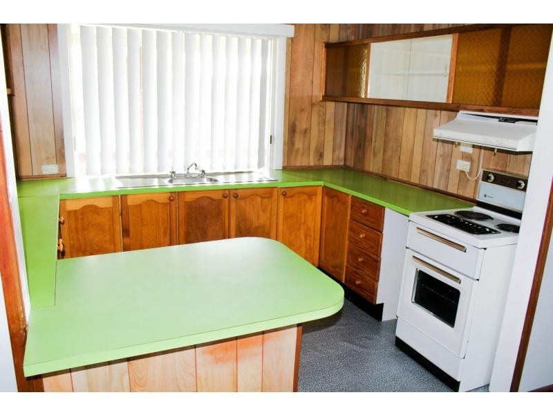 32 Mills Crescent, Cessnock NSW 2325