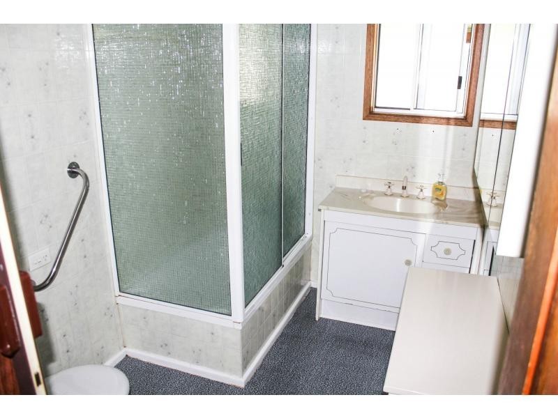 32 Mills Crescent, Cessnock NSW 2325