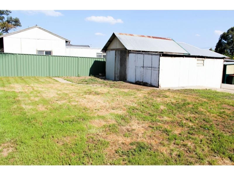 32 Mills Crescent, Cessnock NSW 2325