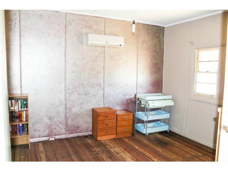 6 Maitland Street, Kurri Kurri NSW 2327