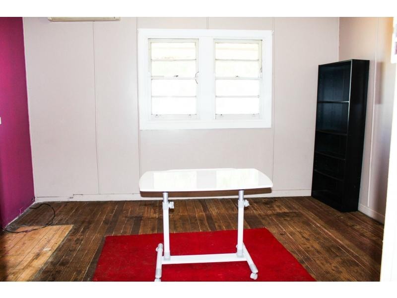 6 Maitland Street, Kurri Kurri NSW 2327