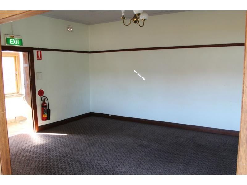 15 Vincent Street, Cessnock NSW 2325