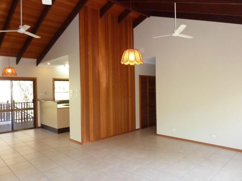 10/106 Mandalay Avenue, Nelly Bay, Magnetic Island QLD 4819