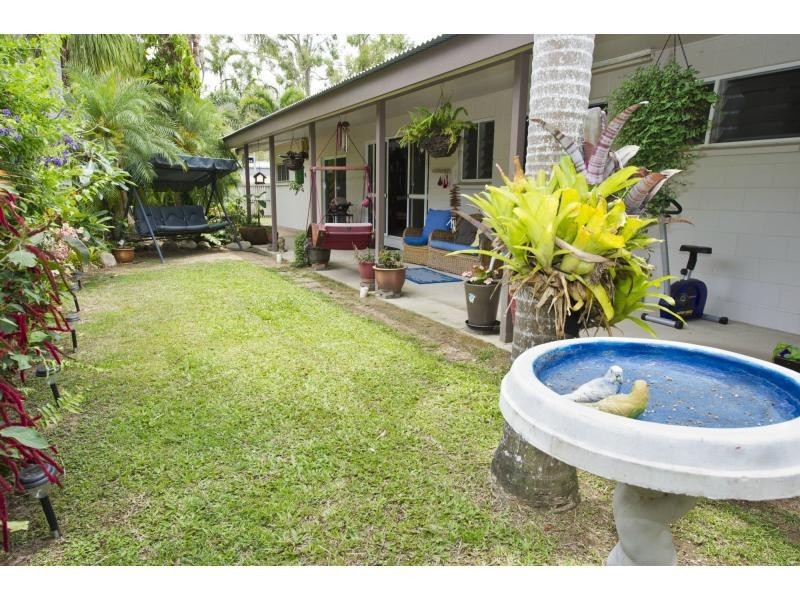 21 The Grove, Nelly Bay, Magnetic Island QLD 4819