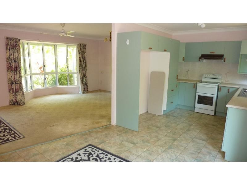 2 Nerita Court, Nelly Bay, Magnetic Island QLD 4819