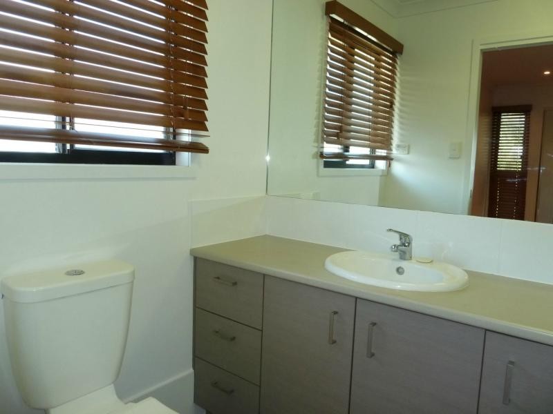 9 Sandals Boulevard, Horseshoe Bay, Magnetic Island QLD 4819