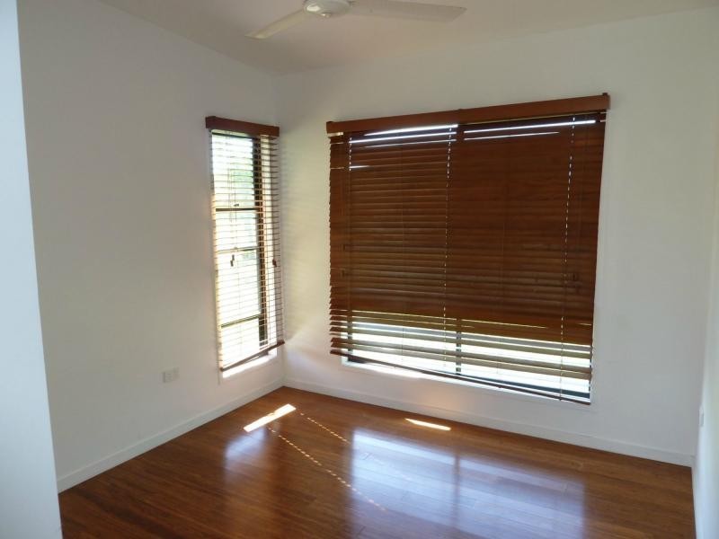 9 Sandals Boulevard, Horseshoe Bay, Magnetic Island QLD 4819