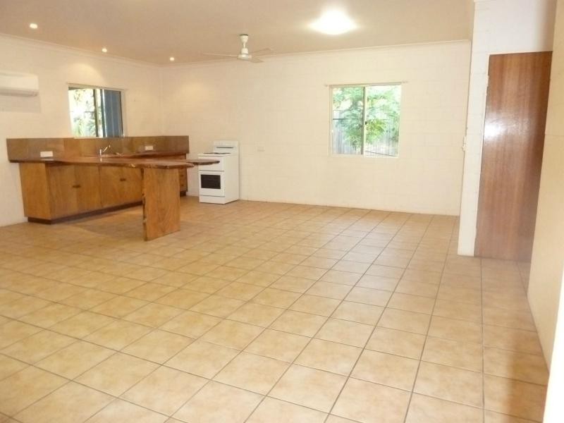 5 Corica Crescent, Horseshoe Bay QLD 4819