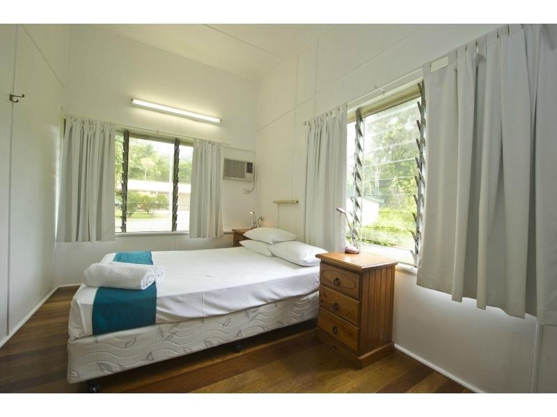 13-15 Hayles Avenue, Arcadia, Magnetic Island QLD 4819