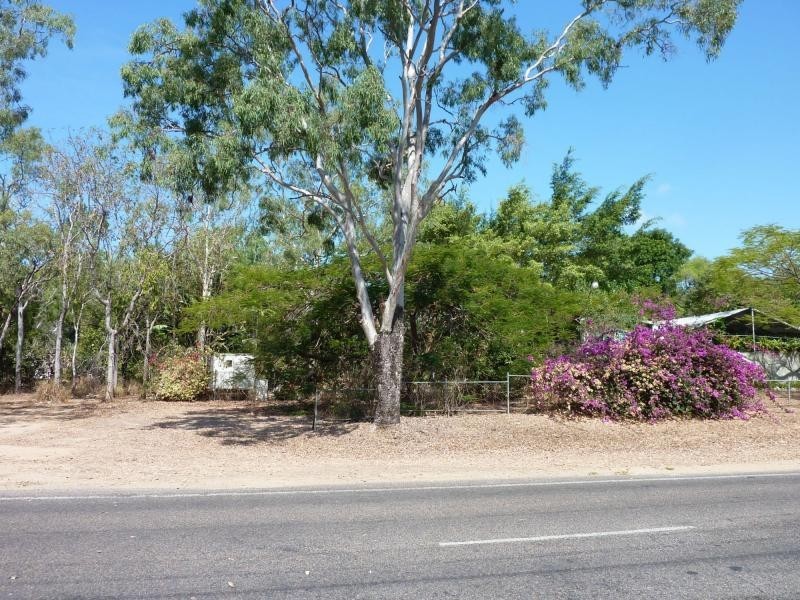 2 Warboys Street, Nelly Bay QLD 4819