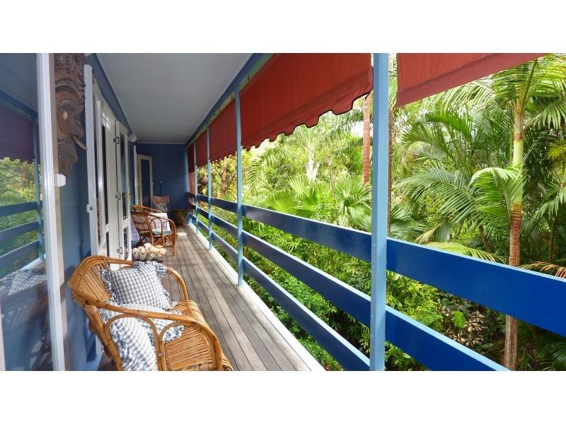 13 Hurst Street, Picnic Bay QLD 4819