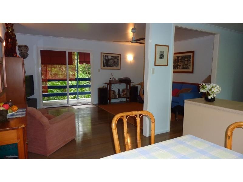 13 Hurst Street, Picnic Bay QLD 4819