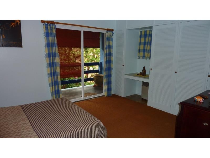 13 Hurst Street, Picnic Bay QLD 4819