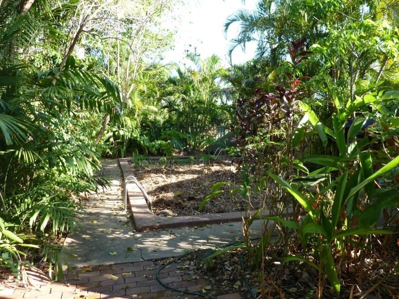 13 Hurst Street, Picnic Bay QLD 4819