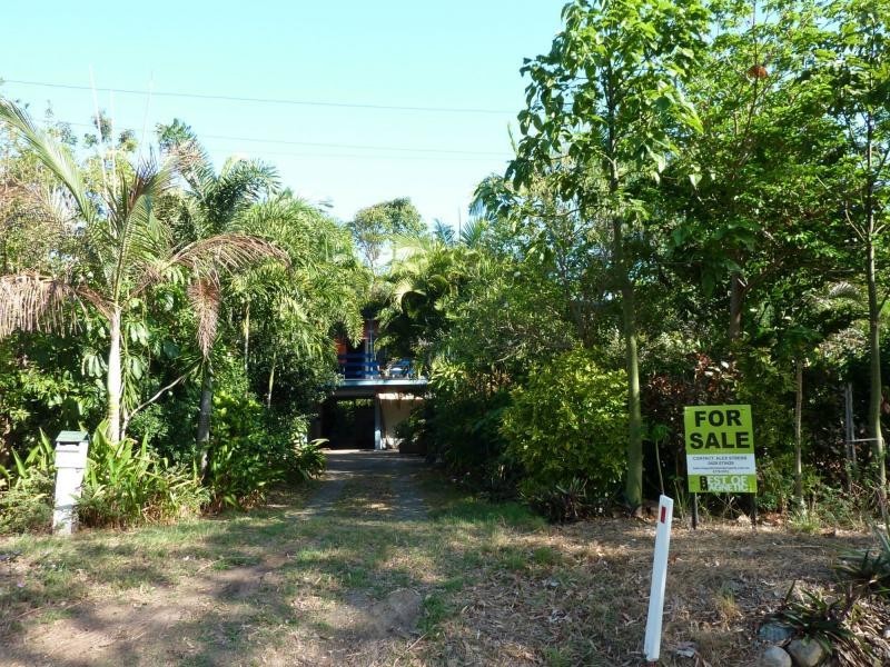 13 Hurst Street, Picnic Bay QLD 4819
