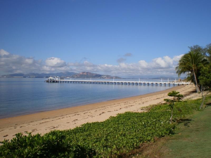 13 Hurst Street, Picnic Bay QLD 4819