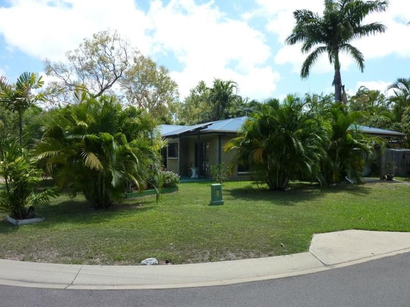 2/25 Serene Place, Nelly Bay, Magnetic Island QLD 4819