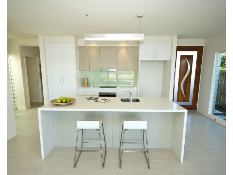 12A Terrace Place, Nelly Bay QLD 4819