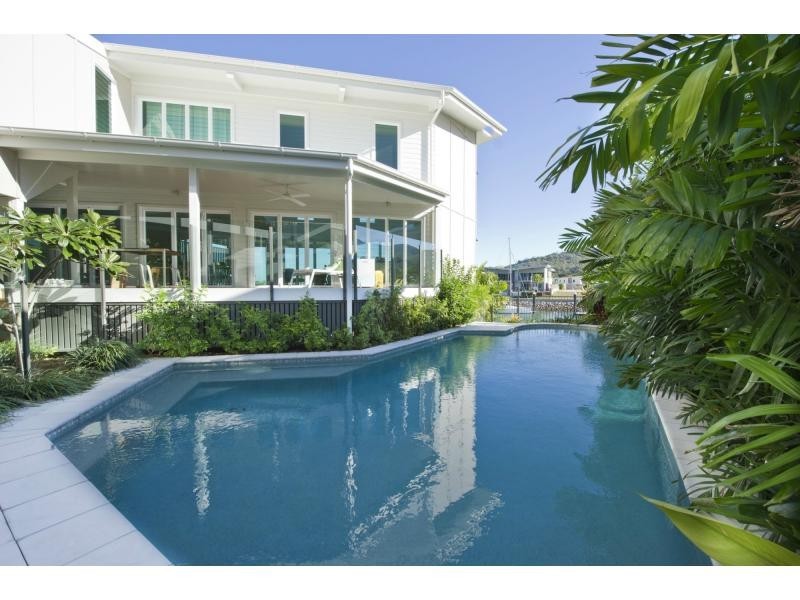 19 The Cove, Nelly Bay, Magnetic Island QLD 4819