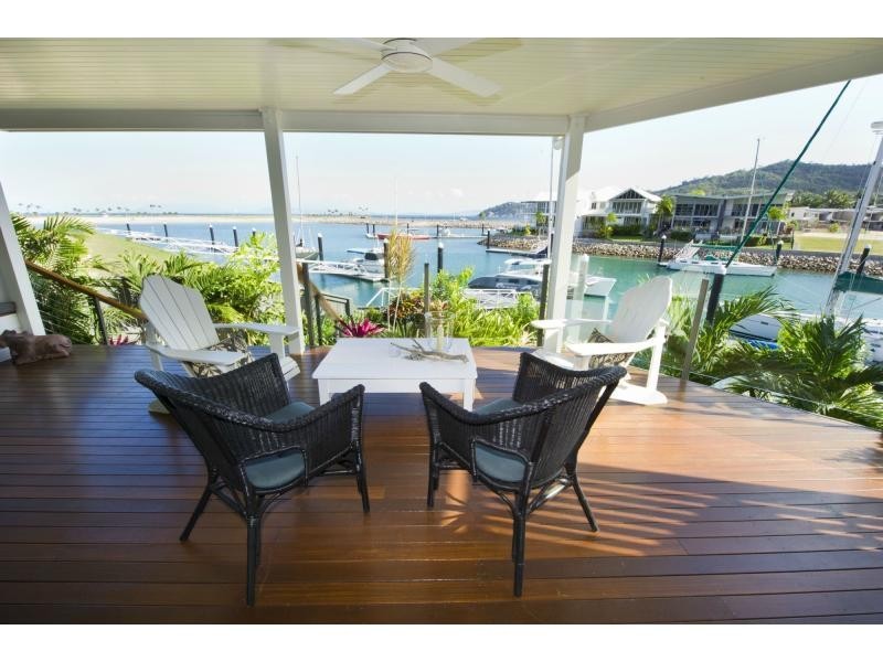 19 The Cove, Nelly Bay, Magnetic Island QLD 4819