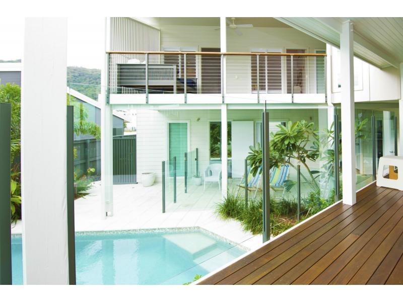 19 The Cove, Nelly Bay, Magnetic Island QLD 4819